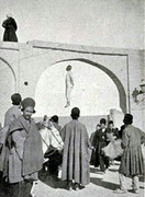 عکس | دار زدن یک شورشی در عهد قاجار