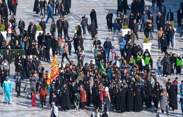 پیاده روی زائران امام رضا (ع)