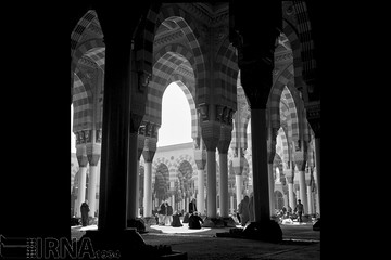 مسجد النبی(ص) در سال 1349