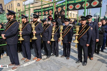 دسته عزاداری خدّام کریمه‌اهل‌بیت در سالروز شهادت امام رضا(ع)