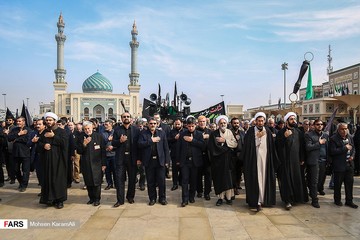 دسته عزاداری خدّام کریمه‌اهل‌بیت در سالروز شهادت امام رضا(ع)