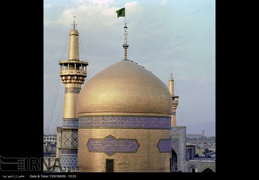 حرم مطهر امام رضا(ع) را در سال 1364