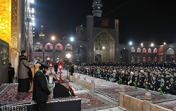 شام غریبان شهادت امام رضا(ع) در حرم رضوی