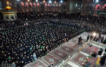 شام غریبان شهادت امام رضا(ع) در حرم رضوی