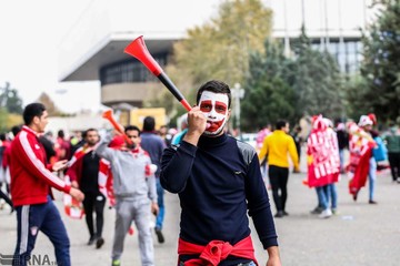 هواداران پرسپولیس در ورزشگاه آزادی