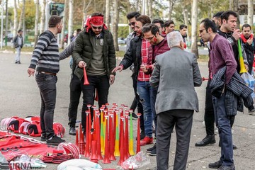 هواداران پرسپولیس در ورزشگاه آزادی
