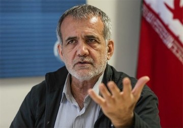 پزشکیان: دامن زدن به اختلافات جناح های سیاسی کمک به آمریکا است