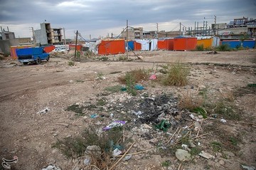 سر پل ذهاب یک سال پس از زلزله