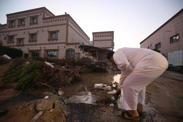 بارش باران و وقوع سیل در کویت