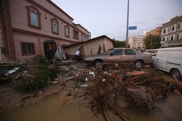 بارش باران و وقوع سیل در کویت