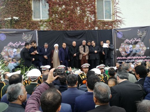 تشییع پیکر دکتر نوربخش و تاج الدین در گرگان