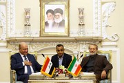 لاریجانی : بدخواهان نتوانستندعراق جدید را ناکام بگذارند/رئیس جمهور عراق: صدور روادید برای تجار ایرانی لغو می‌شود