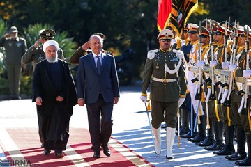 استقبال رسمی روحانی از رئیس جمهوری عراق