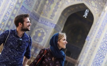 تنها ویژگی‌ منفی سفر به ایران برای گردشگران خارجی از نگاه الجزیره 