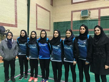 نائب قهرمانی گیلان در دور رفت مسابقات لیگ دسته یک بدمینتون بانوان کشور / تصاویر