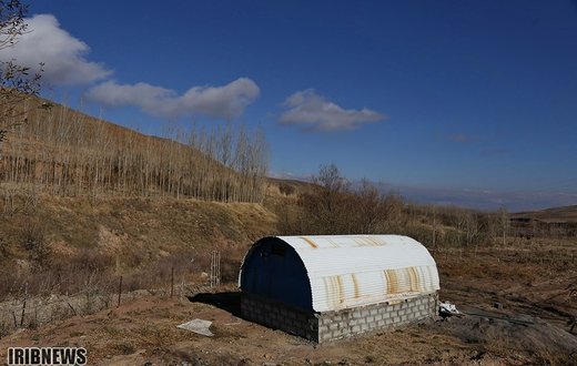 کانکس‌های رنگی یادگار زلزله ارسباران