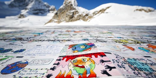  نمایش بزرگترین کارت پستال جهان در سوئیس