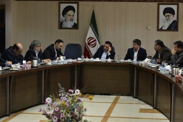جلسه اعضای فعالین اقتصادی آذربایجان‌غربی با واعظی رییس دفتر رییس جمهور