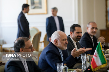 دیدار وزیر خارجه انگلیس با ظریف