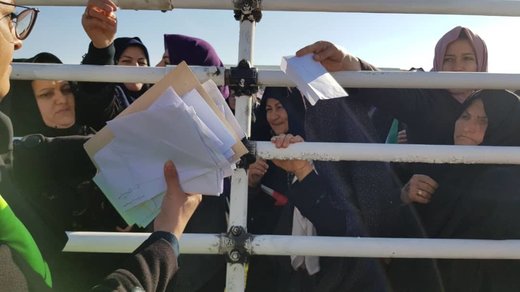 جمع‌آوری نامه‌های مردم خوی به رییس‌جمهور