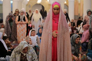 مراسم مولودی خوانی در مسجد جامع سنندج