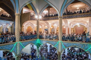 مراسم مولودی خوانی در مسجد جامع سنندج
