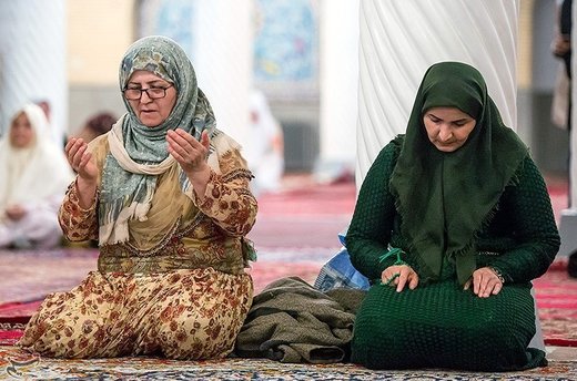 مراسم مولودی خوانی در مسجد جامع سنندج