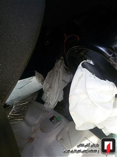 واژگونی پژو 206 در بلوار شقایق