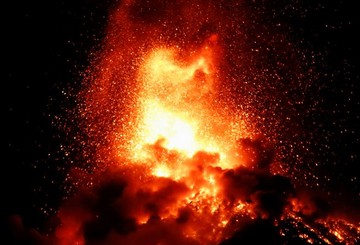 فوران آتشفشان فوئگو گواتمالا