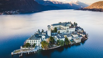 جزیره San Giulio ایتالیا