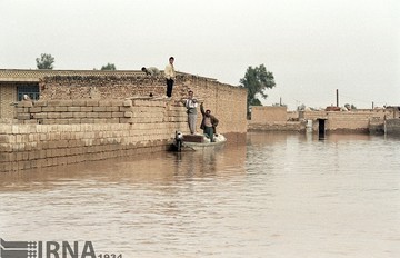 3 آذر 1373؛جاری شدن سیل در استان خوزستان