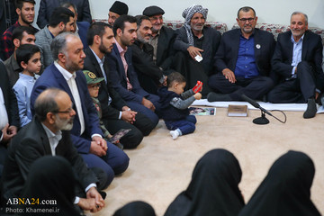 دیدار جمعی از خانواده‌های شهدای امنیت با رهبر معظم انقلاب