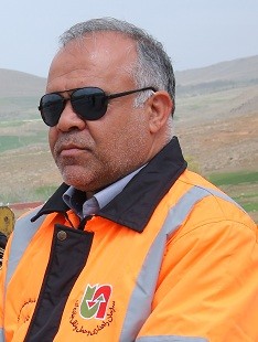 بارش برف در جاده‌های لرستان 