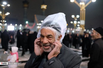 بارش باران در شب میلاد حضرت رسول‎(ص) و امام جعفر صادق(ع) در حرم رضوی
