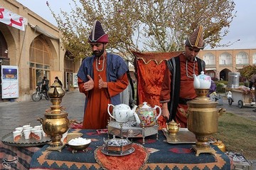 اصفهان قدیم در میدان نقش جهان اصفهان