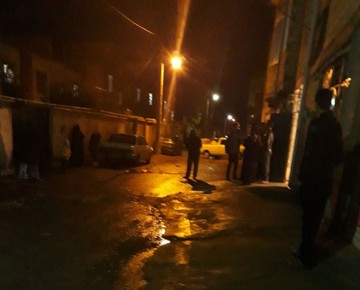 زلزله بسیاری از مردم کرمانشاه را به کوچه و خیابان‌‌ها کشاند