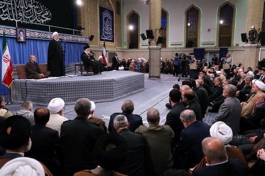 دیدار مسئولان نظام و میهمانان کنفرانس وحدت اسلامى‌ با رهبر معظم انقلاب اسلامی