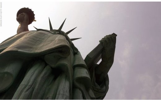 دومین مجسمه آزادی در راه آمریکا