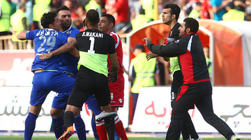 حمله عجیب یک پرسپولیسی به دو استقلالی

