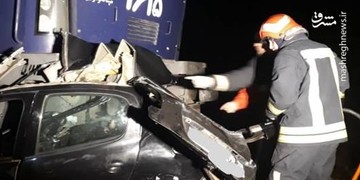 تصاویر | مرگ ۴ سرنشین ۲۰۶ در تصادف با قطار تبریز-مشهد