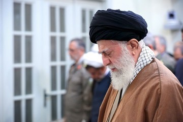 دیدار جمعی از فرماندهان و مسئولان نیروی دریایی ارتش با رهبر معظم انقلاب اسلامی