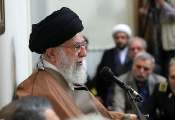 دیدار جمعی از فرماندهان و مسئولان نیروی دریایی ارتش با رهبر معظم انقلاب اسلامی