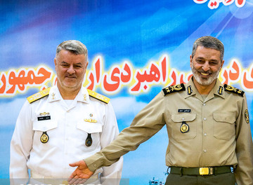 امیر موسوی: ساخت ناوشکن «جماران» نقطه عطفی در نداجا بود/ امیر دریادار خان‌زادی: نسل جدیدی از زیردریایی‌های پیشرفته به نیروی دریایی ملحق می‌شود
