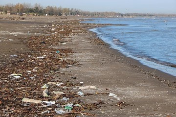 بحران زباله در سواحل گیلان