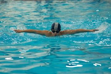 شاهو با کروموزوم اضافه به استقبال رکورد شنای استقامت می‌رود