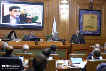 مراسم ادای سوگند حناچی شهردار جدید تهران