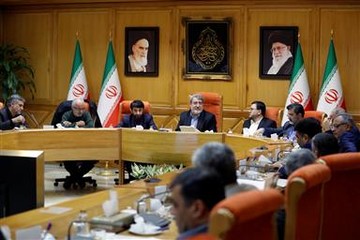 رحمانی فضلی: با اتکاء به مردم هیچ نگرانی از مواجهه با تحریم ها نداریم/ مهمترین مسئله رضایتمندی و در عین حال استمرار مقاومت مردم است