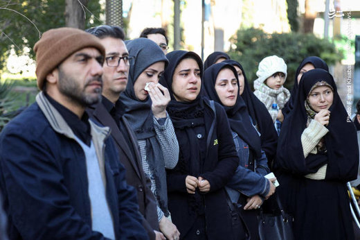 تشییع پیکر مرحوم ابوالفضل زرویی نصرآباد