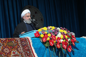 روحانی تضمین کرد: تأمین کالاهای اساسی مردم  با قیمت مناسب/ پیش‌بینی ۴۳۳ هزار میلیارد تومان برای بودجه عمومی ۹۸