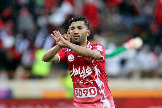 اخراج ستاره پرسپولیس به خاطر لایو جنجالی اخراج ستاره پرسپولیس به خاطر لایو جنجالی